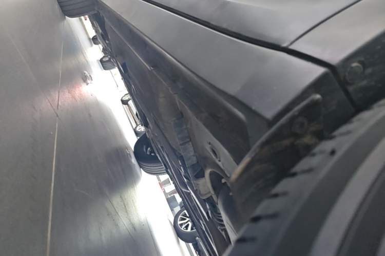 Used Nissan Kicks 2017 1.5L Manual Cool Dynamic Edition Chassis Rear Left