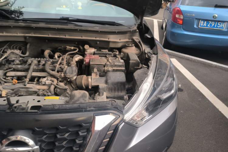 Used Nissan Kicks 2017 1.5L CVT Smart Edition Engine Bay Left