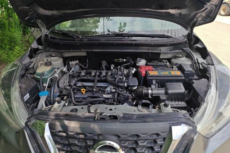 Used Nissan Kicks 2017 1.5L CVT Smart Drive Edition Engine Bay