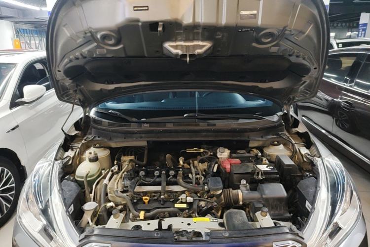 Used Nissan Kicks 2017 1.5L CVT Cool Enjoy Edition Engine Bay