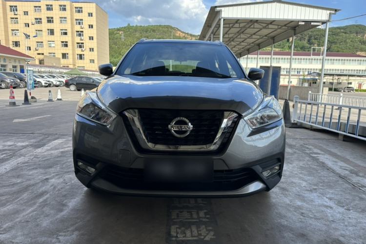 Used Nissan Kicks 2017 1.5L CVT Smart Drive Edition Exterior 1