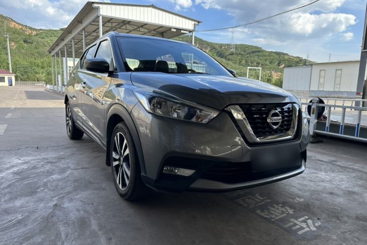 Used Nissan Kicks 2017 1.5L CVT Smart Drive Edition Exterior 3