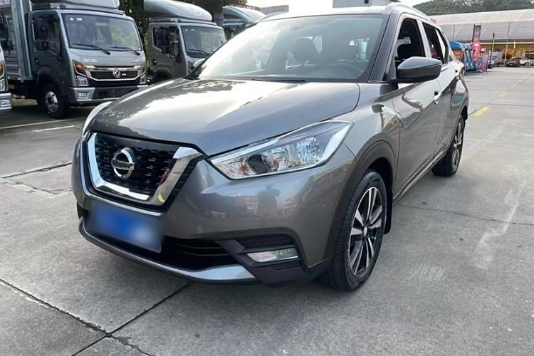 Used Nissan Kicks 2017 1.5L CVT Smart Drive Edition Exterior 5