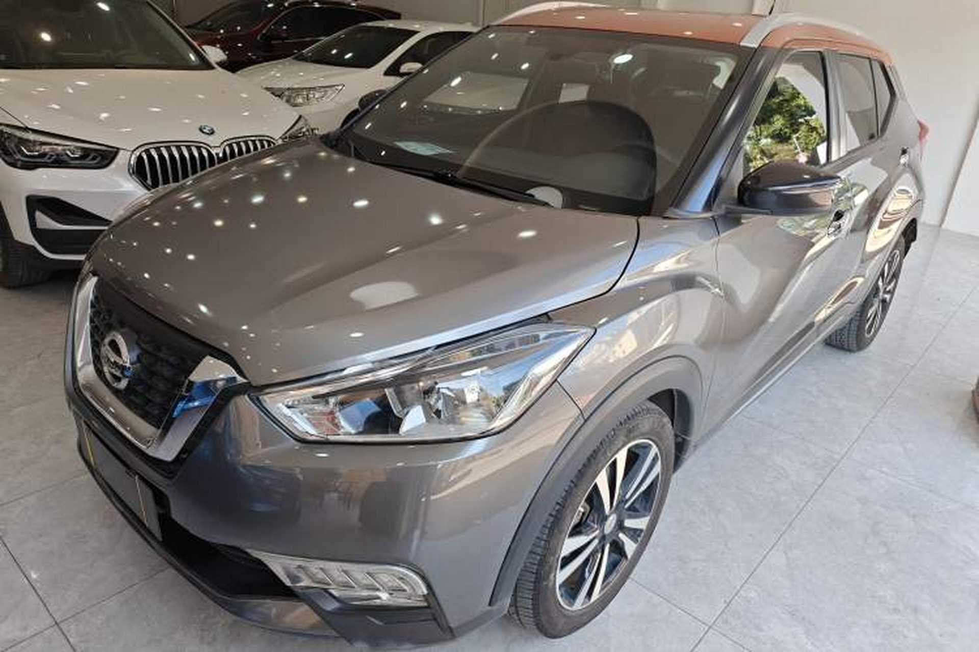 Used Nissan Kicks 2017 1.5L CVT Smart Drive Edition Front Left 45 Deg