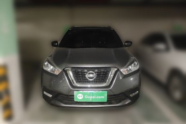 Used Nissan Kicks 2017 1.5L CVT Cool Enjoy Edition Front