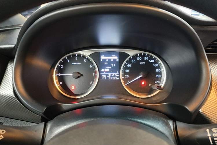 Used Nissan Kicks 2017 1.5L CVT Cool Enjoy Edition Instrument Cluster