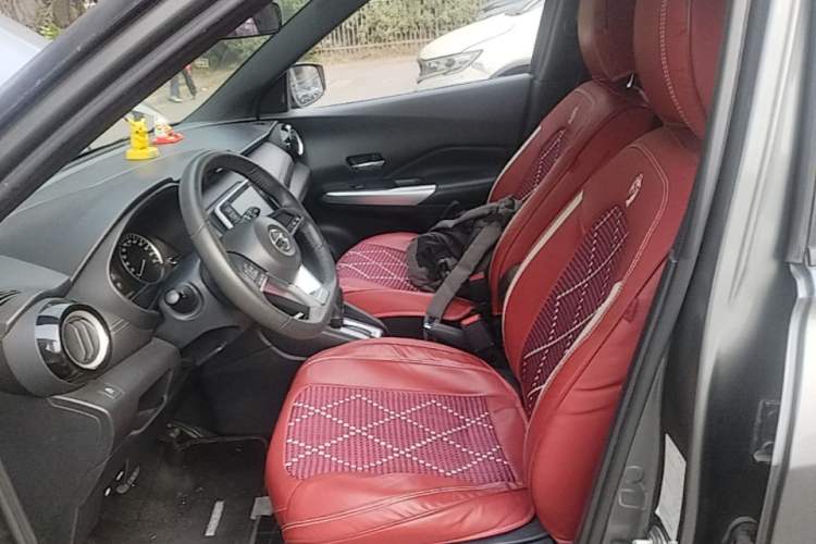 Used Nissan Kicks 2017 1.5L CVT Smart Edition Left Front Seat