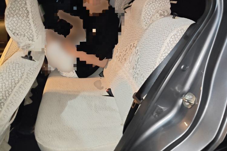 Used Nissan Kicks 2017 1.5L CVT Smart Drive Edition Left Rear Seat