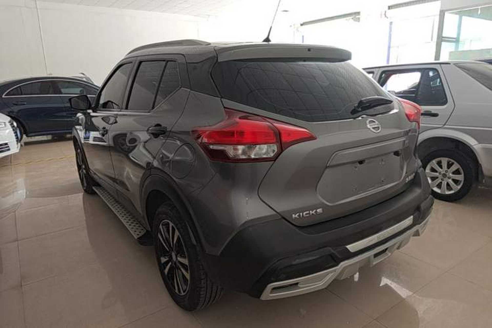 Used Nissan Kicks 2017 1.5L Manual Cool Dynamic Edition Rear Left 45 Deg