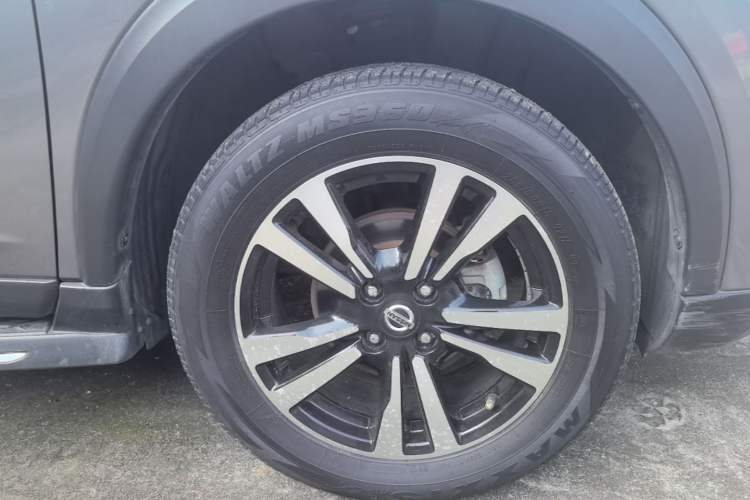 Used Nissan Kicks 2017 1.5L Manual Cool Dynamic Edition Right Rear Wheel Hub
