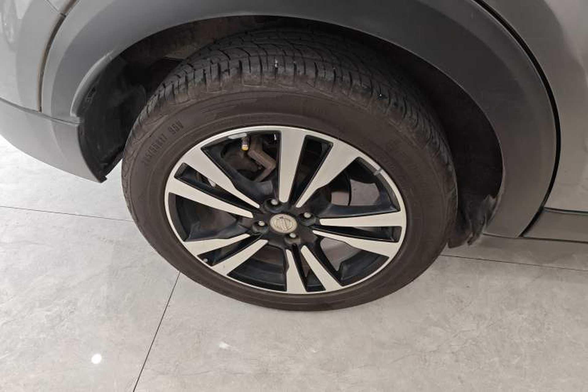 Used Nissan Kicks 2017 1.5L CVT Smart Drive Edition Right Rear Wheel Hub