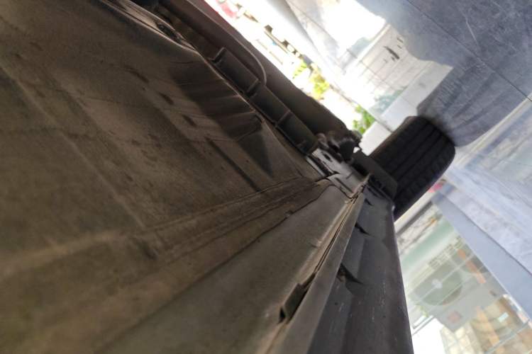 Used Nissan Kicks 2017 1.5L CVT Smart Edition Right Side Sill