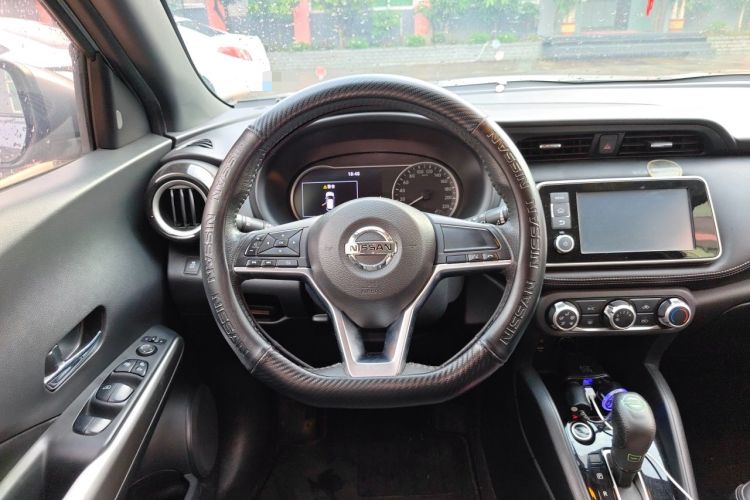 Used Nissan Kicks 2017 1.5L CVT Smart Drive Edition Steering Wheel