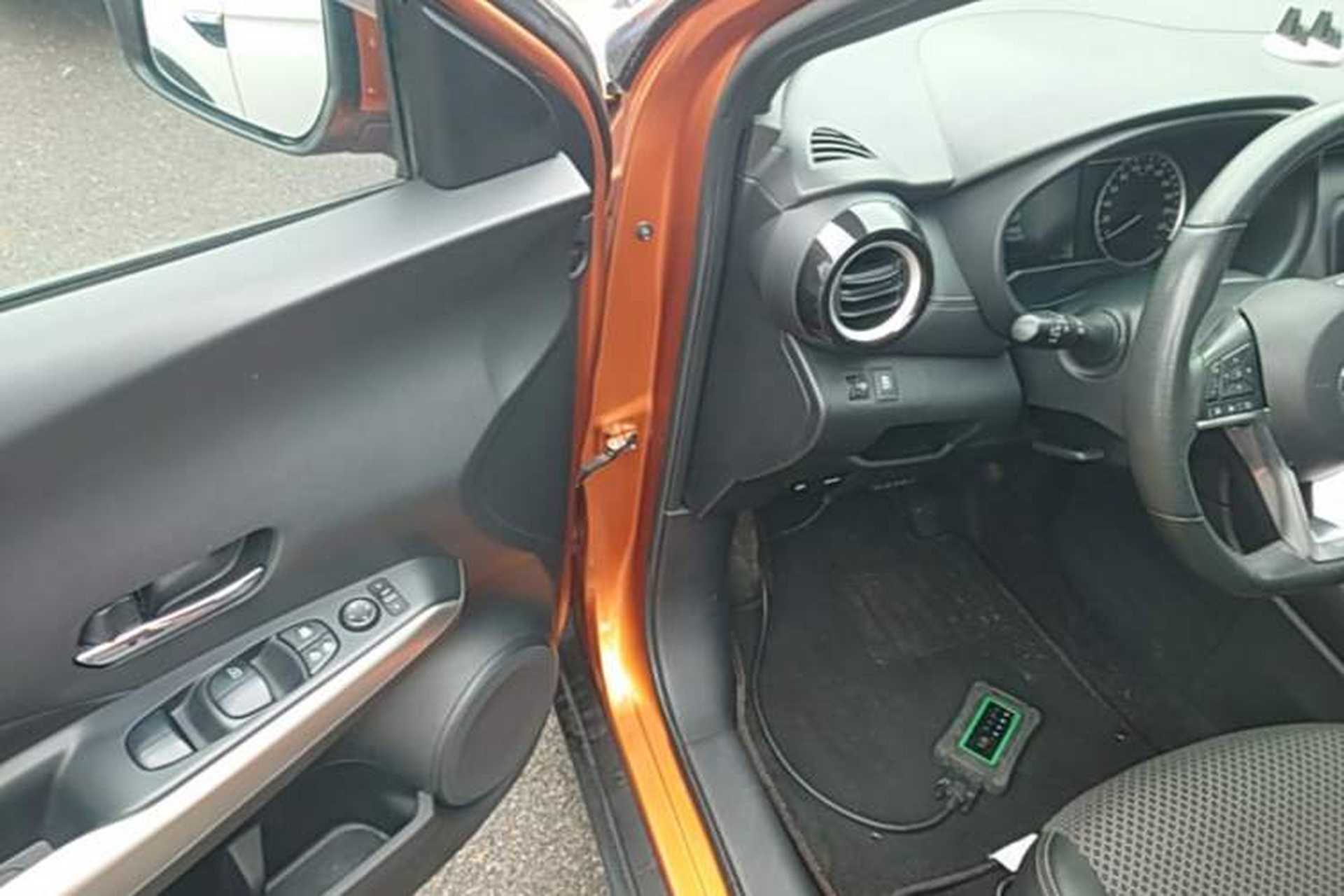 Used Nissan Kicks 2017 1.5L CVT Smart Drive Edition Driver Seat