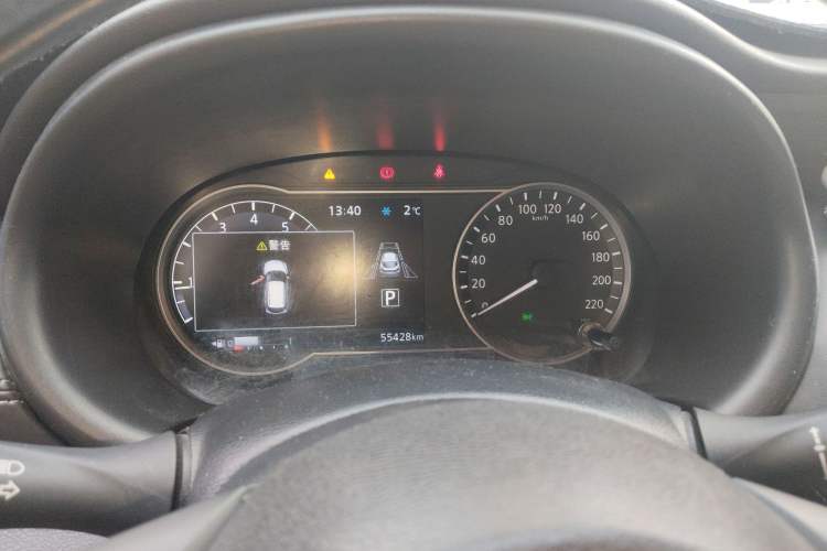Used Nissan Kicks 2017 1.5L CVT Smart Drive Edition Instrument Cluster