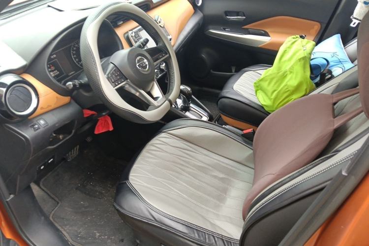 Used Nissan Kicks 2017 1.5L CVT Smart Drive Edition Left Front Seat