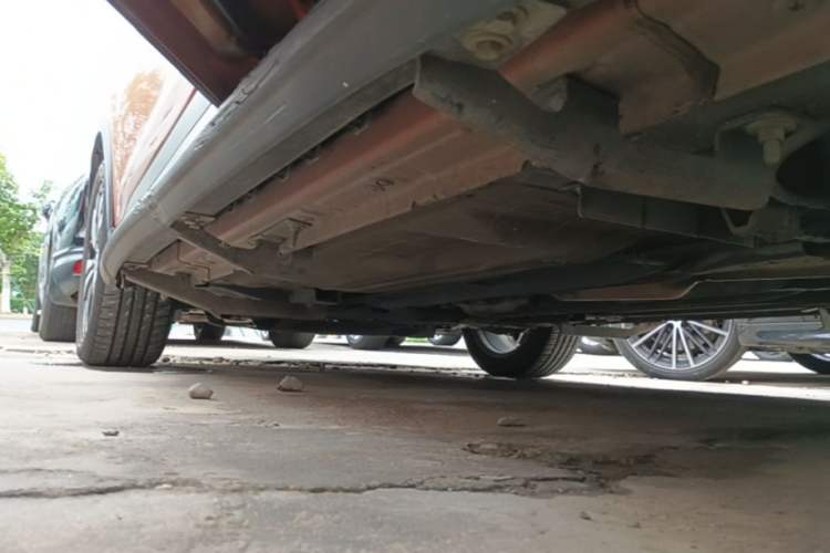 Used Nissan Kicks 2017 1.5L CVT Smart Drive Edition Left Side Sill