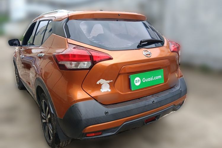 Used Nissan Kicks 2017 1.5L CVT Smart Drive Edition Rear Left 45 Deg