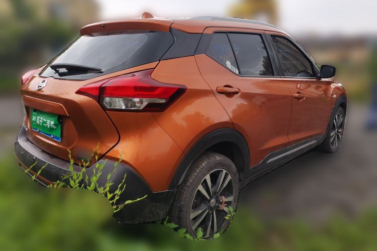 Used Nissan Kicks 2017 1.5L CVT Cool Enjoy Edition Rear Right 45 Deg