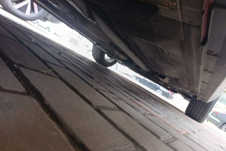 Used Nissan Kicks 2017 1.5L CVT Smart Drive Edition Chassis Rear Right