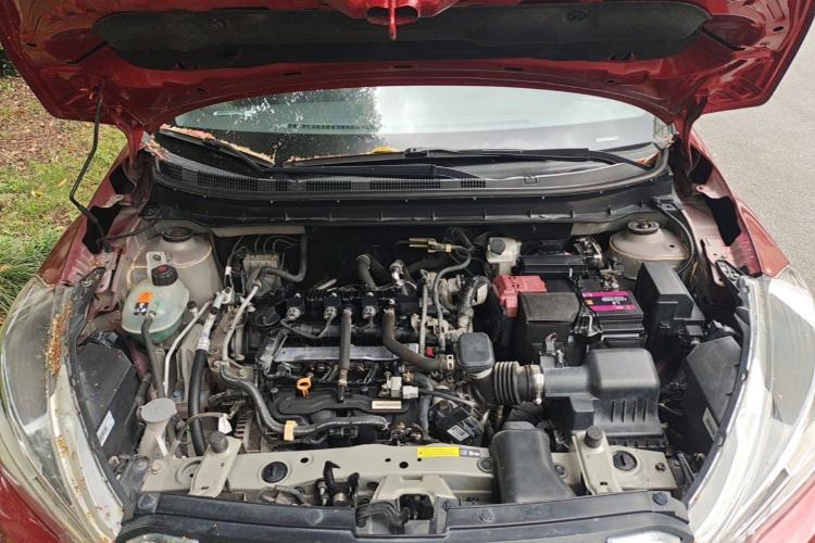 Used Nissan Kicks 2017 1.5L CVT Smart Drive Edition Engine Bay
