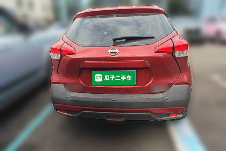 Used Nissan Kicks 2017 1.5L CVT Smart Drive Edition Exterior 4