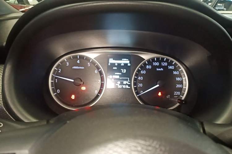 Used Nissan Kicks 2017 1.5L CVT Cool Enjoy Edition Instrument Cluster