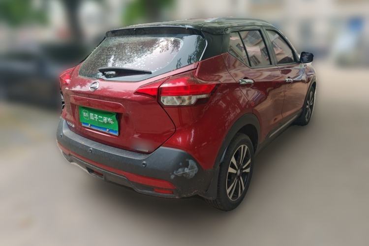 Used Nissan Kicks 2017 1.5L CVT Smart Drive Edition Rear Right 45 Deg