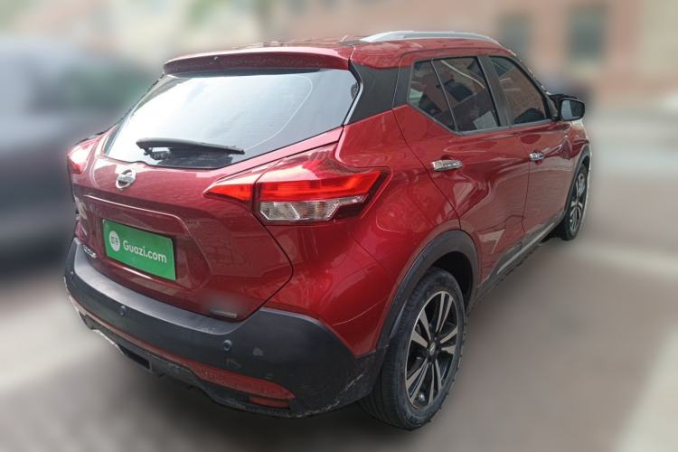 Used Nissan Kicks 2017 1.5L CVT Smart Drive Edition Rear Right 45 Deg