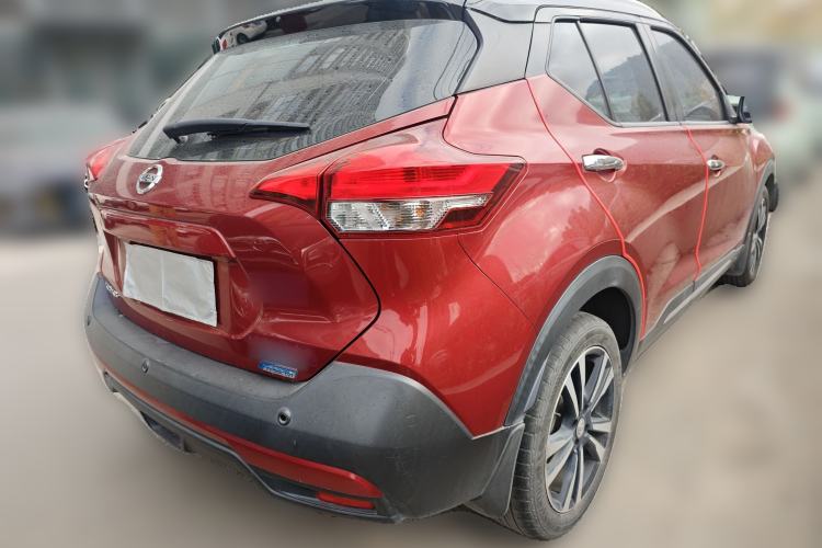 Used Nissan Kicks 2017 1.5L CVT Smart Drive Edition Rear Right 45 Deg