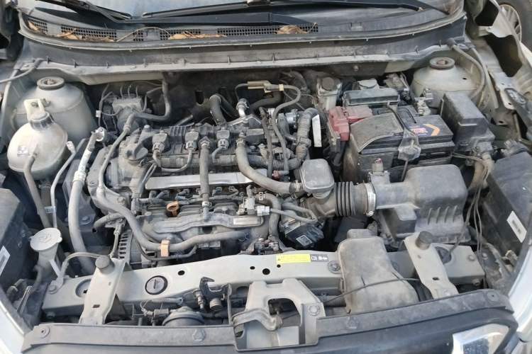 Used Nissan Kicks 2017 1.5L CVT Smart Drive Edition Engine Bay
