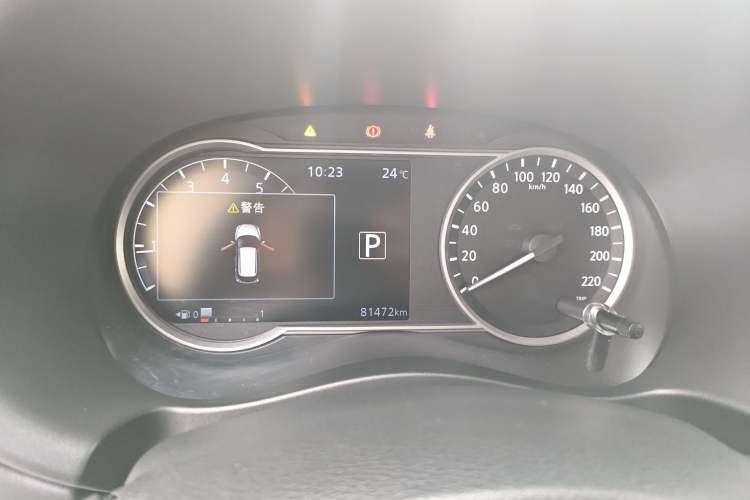 Used Nissan Kicks 2017 1.5L CVT Smart Drive Edition Instrument Cluster