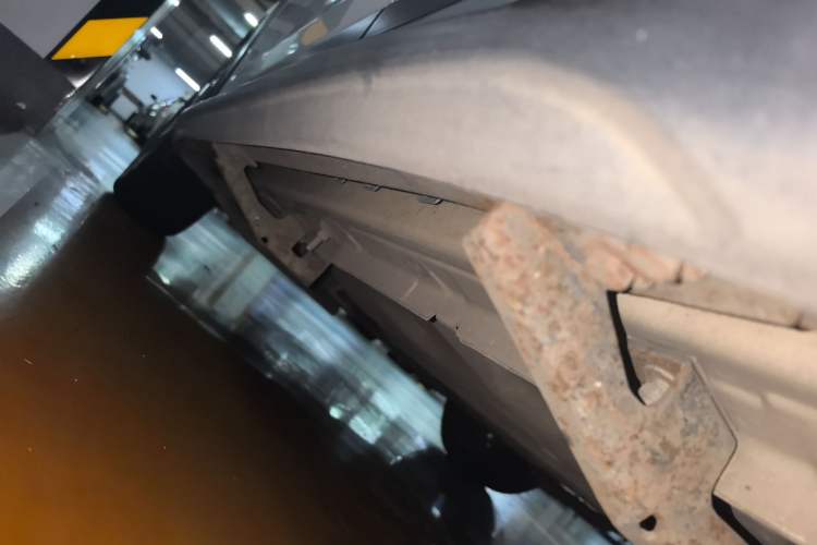 Used Nissan Kicks 2017 1.5L CVT Smart Drive Edition Chassis Rear Left