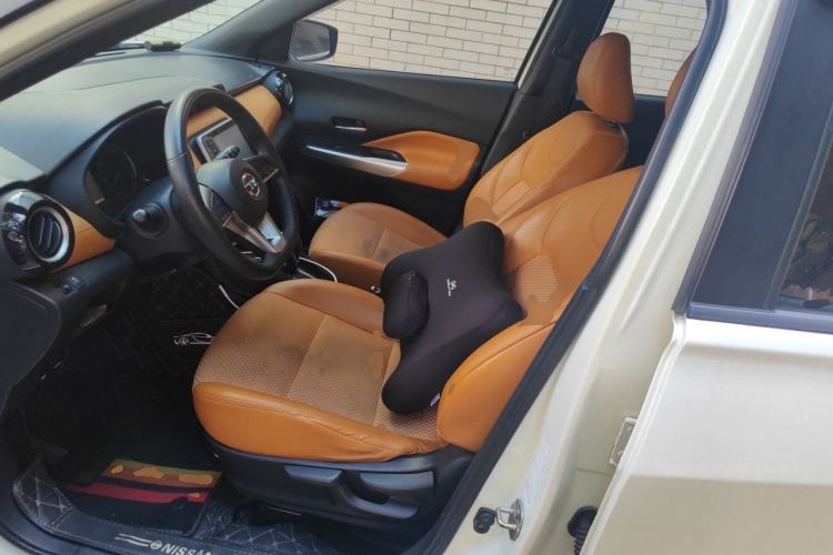 Used Nissan Kicks 2017 1.5L CVT Smart Drive Edition Driver Seat