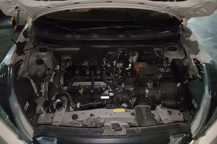 Used Nissan Kicks 2017 1.5L CVT Smart Drive Edition Engine Bay