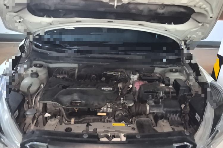 Used Nissan Kicks 2017 1.5L CVT Smart Drive Edition Engine Bay