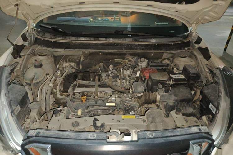 Used Nissan Kicks 2017 1.5L CVT Smart Edition Engine Bay