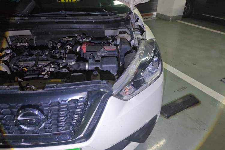 Used Nissan Kicks 2017 1.5L CVT Cool Enjoy Edition Engine Bay Left