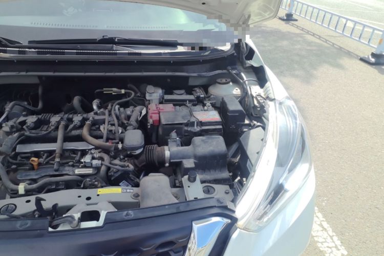 Used Nissan Kicks 2017 1.5L Manual Cool Dynamic Edition Engine Bay Left