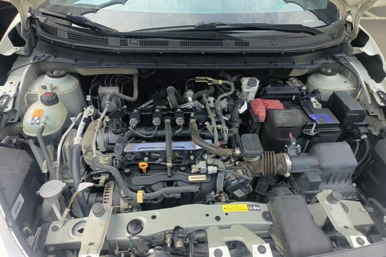 Used Nissan Kicks 2017 1.5L CVT Smart Drive Edition Engine Bay