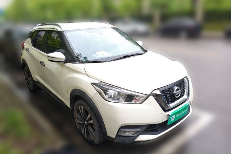 Used Nissan Kicks 2017 1.5L CVT Smart Drive Edition Exterior 2