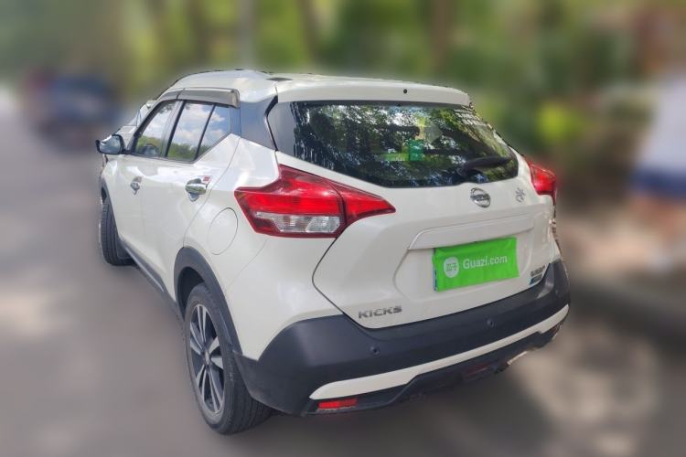 Used Nissan Kicks 2017 1.5L CVT Smart Drive Edition Exterior 3
