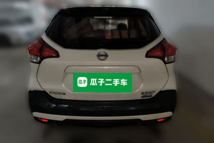 Used Nissan Kicks 2017 1.5L CVT Smart Drive Edition Exterior 4