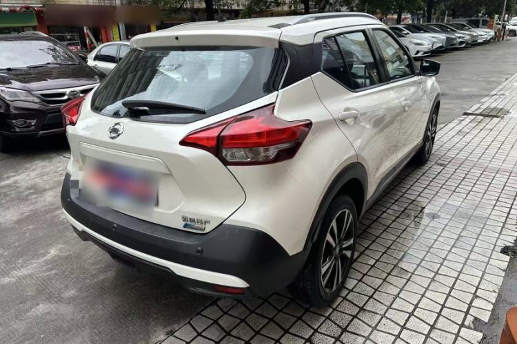 Used Nissan Kicks 2017 1.5L CVT Cool Enjoy Edition Exterior 6