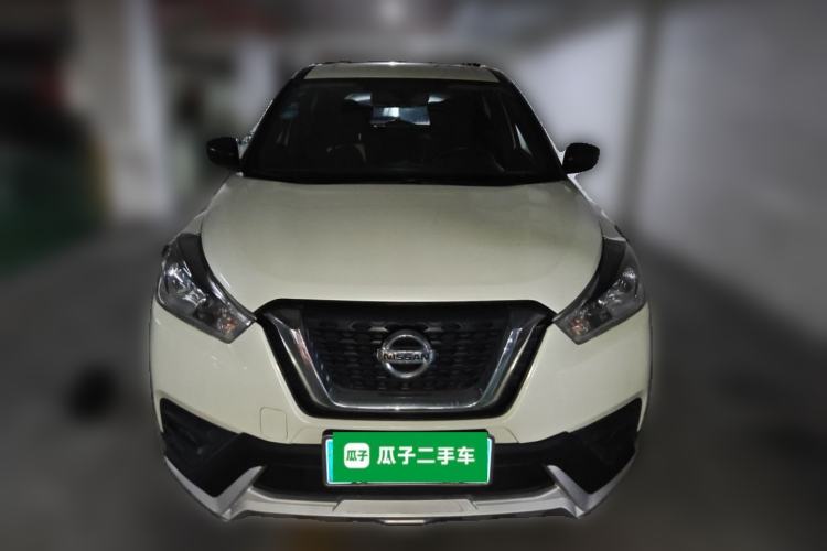 Used Nissan Kicks 2017 1.5L Manual Cool Dynamic Edition Front