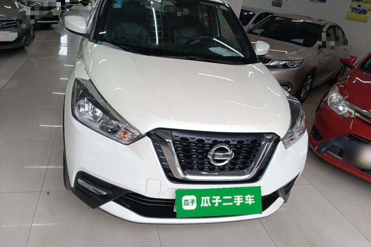 Used Nissan Kicks 2017 1.5L CVT Cool Enjoy Edition Front