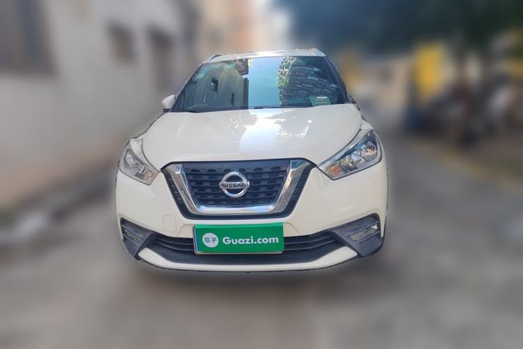 Used Nissan Kicks 2017 1.5L CVT Smart Drive Edition Front
