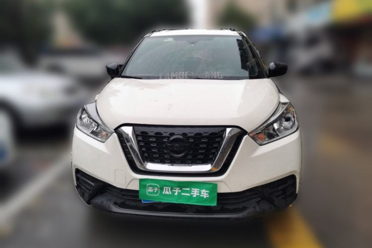 Used Nissan Kicks 2017 1.5L Manual Cool Dynamic Edition Front