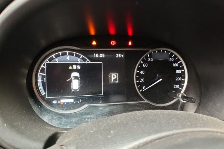 Used Nissan Kicks 2017 1.5L CVT Smart Drive Edition Instrument Cluster