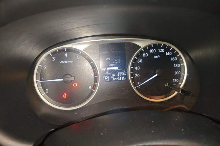 Used Nissan Kicks 2017 1.5L CVT Cool Enjoy Edition Instrument Cluster